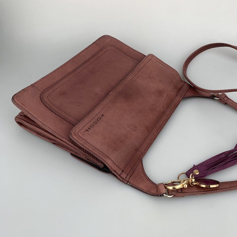 Vintage Fossil Crossbody Purse Leather Saddle Bag Wallet Organizer Purple Purse - Picture 6 of 8
